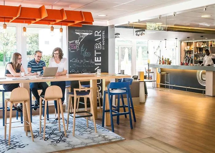 Novotel Saclay